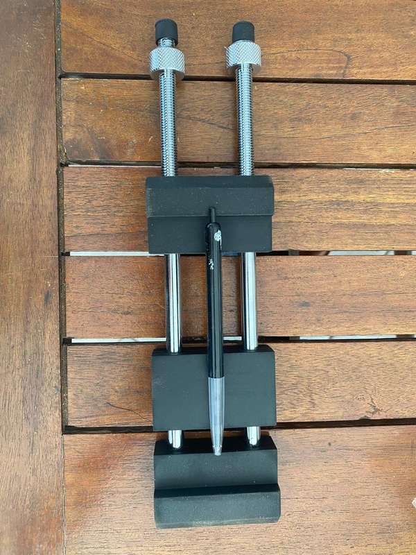 Heavy and Solid Rubber and Chrome Plated Sharpening Stone