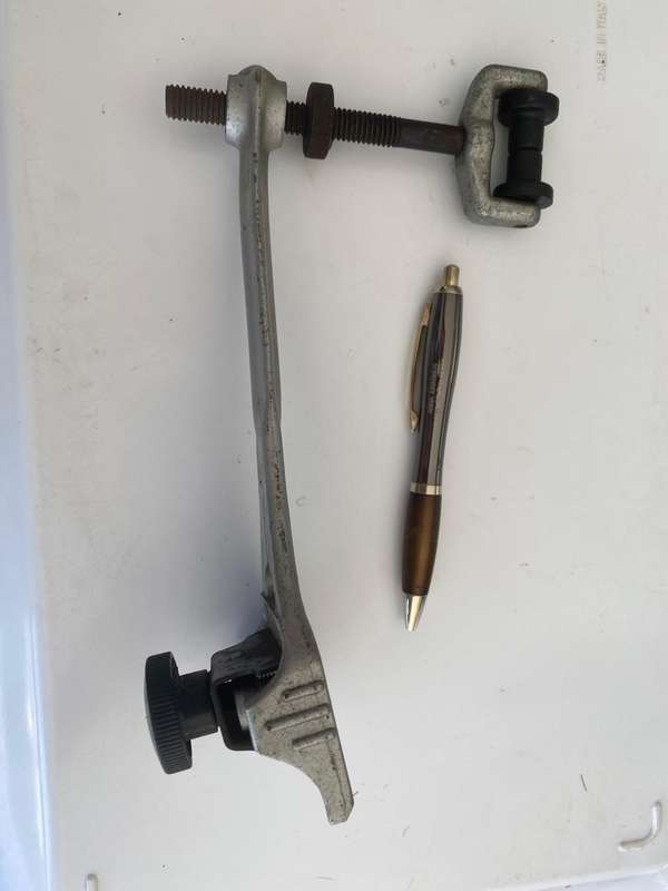 General USA No. 810 Large Plane Blade and Chisel Sharpener.
