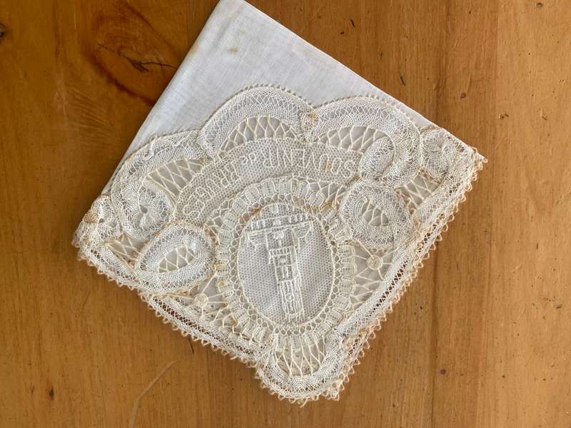 3 x Embroidery  Handkerchief  -  3 x Geborduurde Sakdoekie (Afrikaans)   - Made in Switzerland