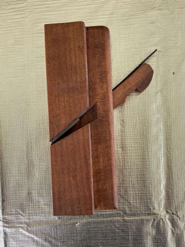 Profile Plane - Mathieson Glasgow Edenburg.