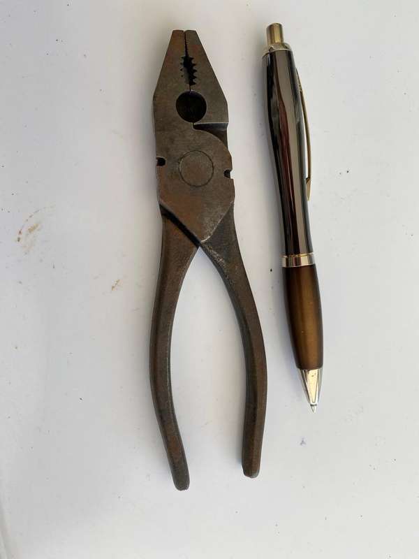 Handy Heavy PO5 Plier.