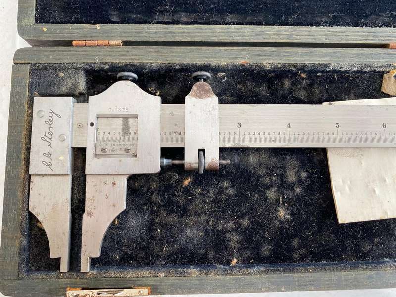 Large Imperial Starett Vernier Iinside/Outside up to  13-inches.