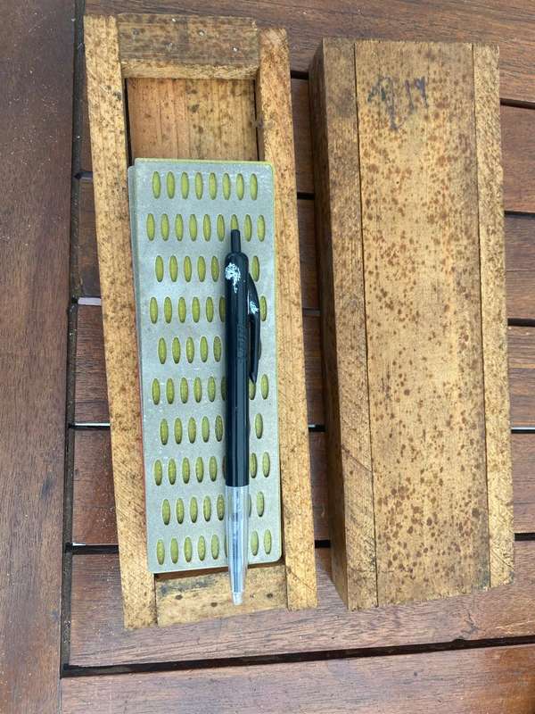 Six Diamond Sharpening Plates 150, 300, and 400 Grit.