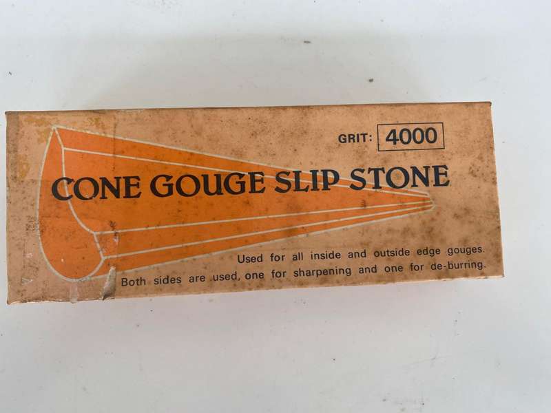 Deluxe 4000 Grit Cone Water Slip Stone. - Concave and Convex.