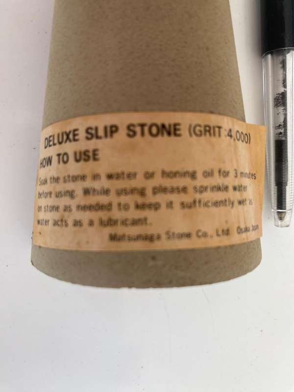 Deluxe 4000 Grit Cone Water Slip Stone. - Concave and Convex.
