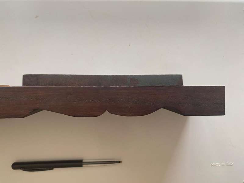 Arkansaw Oilstone 15x5 cm in a Coffen Wooden Box.