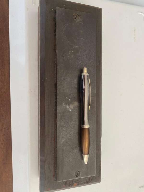 Heavy Veritas lapping set.  - Plat is mounted on heavy wooden block.