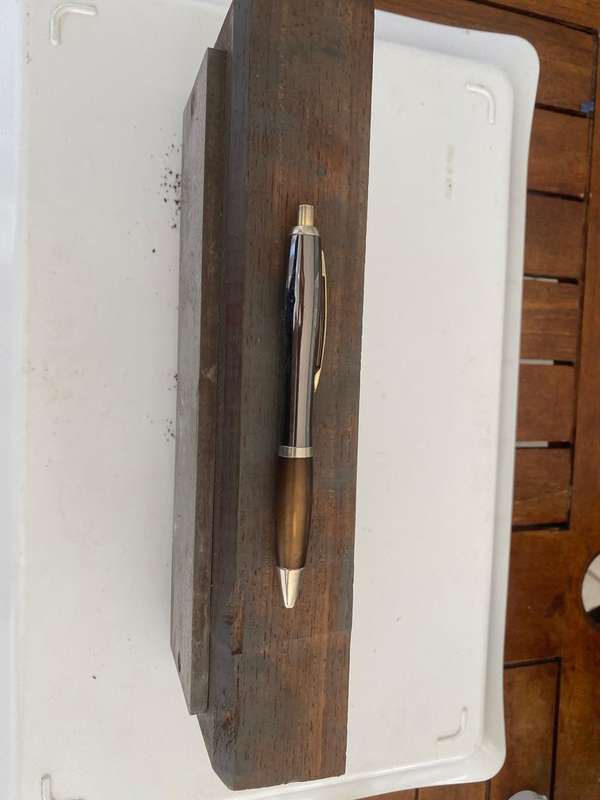 Heavy Veritas lapping set.  - Plat is mounted on heavy wooden block.