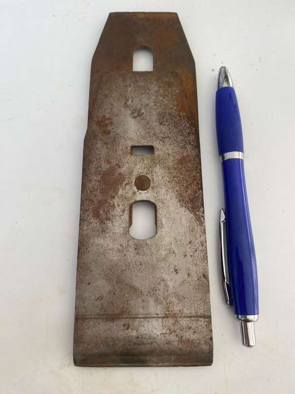 Stanley USA 6-cm Plane Blade and Cap Iron.