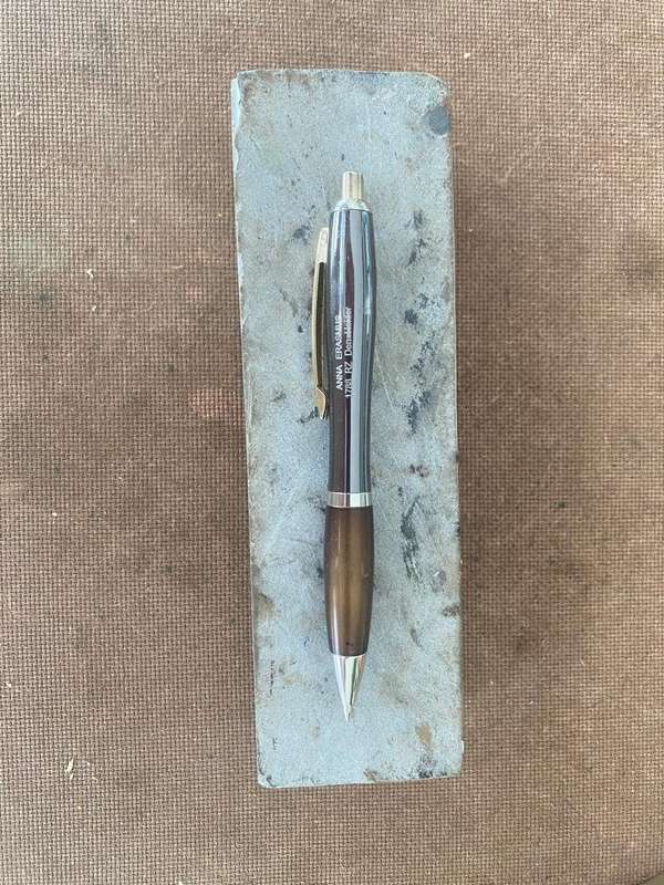 Heavy Natural Sandstone. 16x6x4 cm.