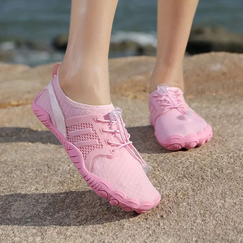 Pink Lightweight, barefoot feel Aqua Shoes Size 5