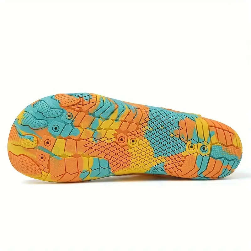 Lightweight barefoot feel Aqua Shoes  Chameleon Yellow Size 5