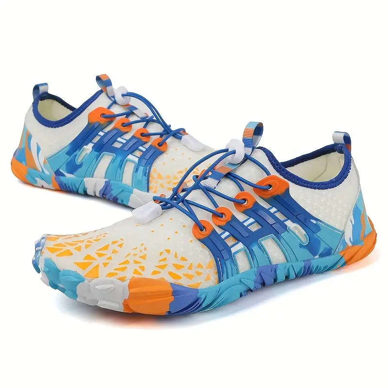 Lightweight barefoot feel Aqua Shoes  Cyan Camo Lace Up Size 7