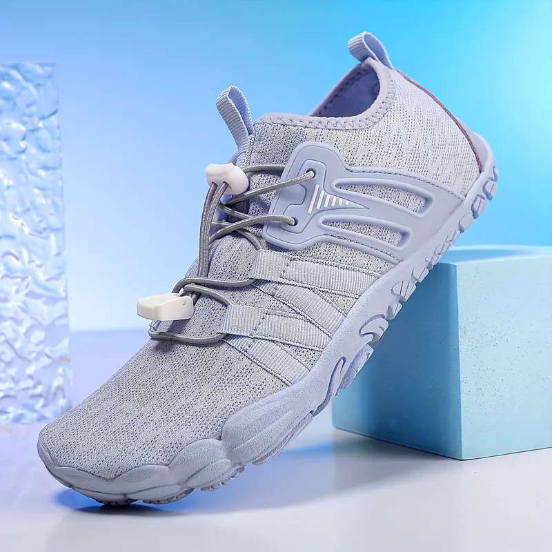 Periwinkle  Lightweight barefoot feel / Aqua Shoes Lace Up Size  6.5