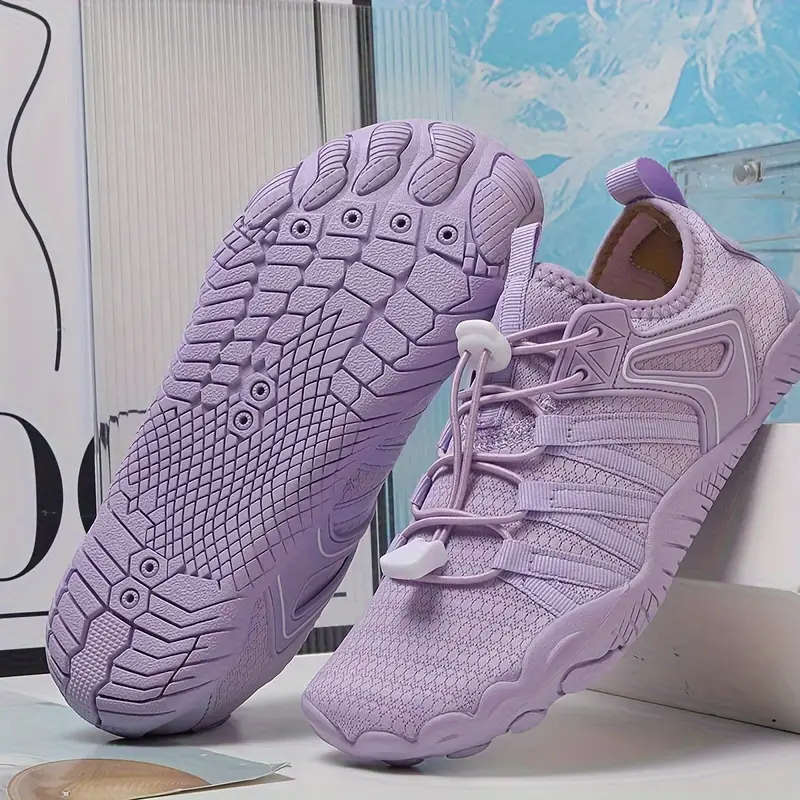 Lady Lilac  Lightweight barefoot feel / Aqua Shoes Lace Up Size 6.5