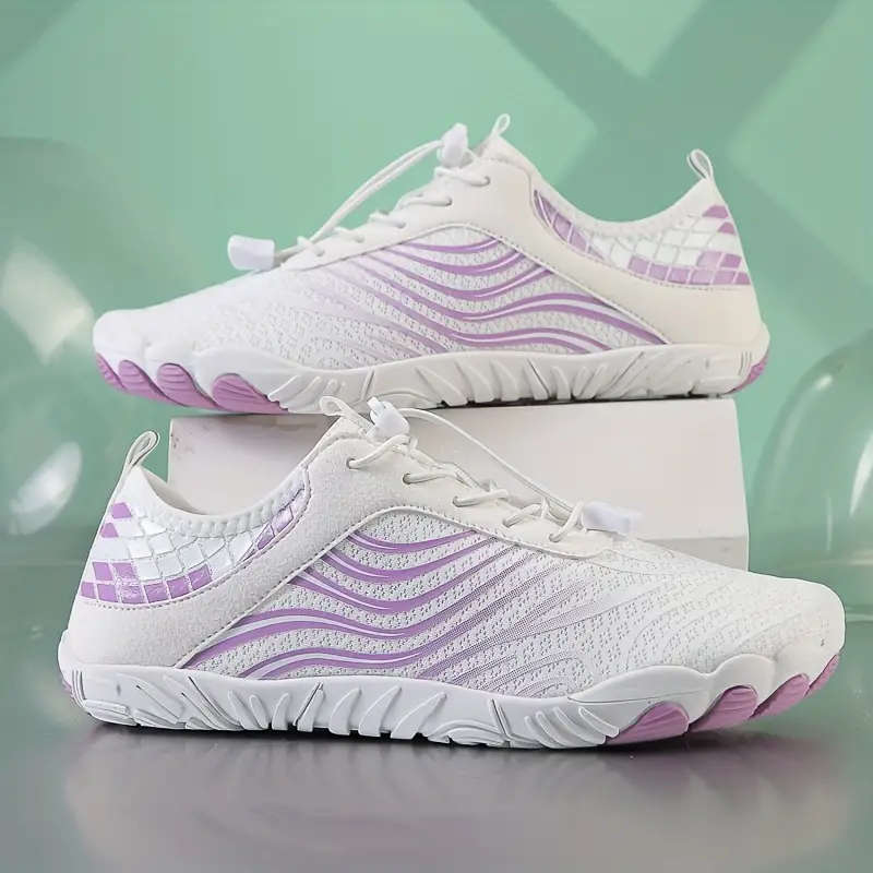 Purple Wave  Lightweight barefoot feel Aqua Shoes Lace Up Size 6