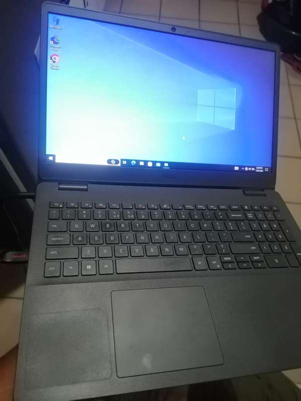 Dell Inspiron 3501 - Immaculate Condition