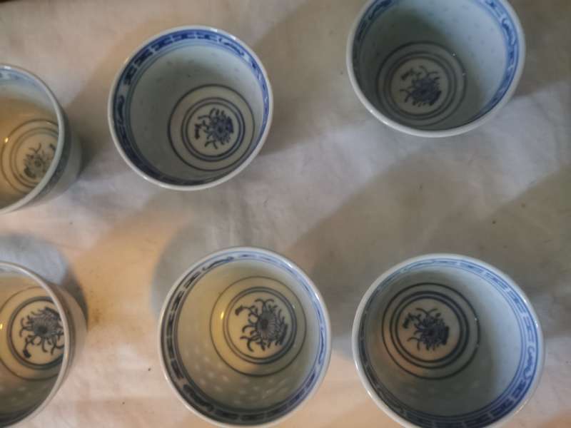 10 VINTAGE CHINESE CUPS