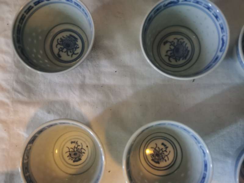 10 VINTAGE CHINESE CUPS