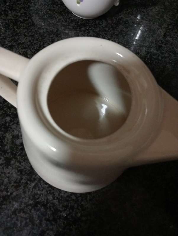 VINTAGE ORIENTAL CHINA TEAPOT