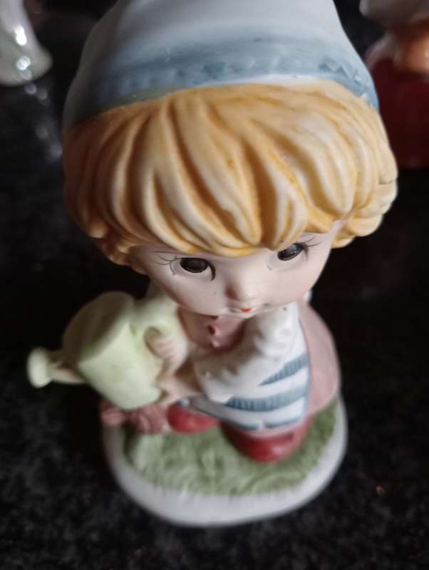 VINTAGE ORNAMENTAL GIRL WITH WATERING CAN