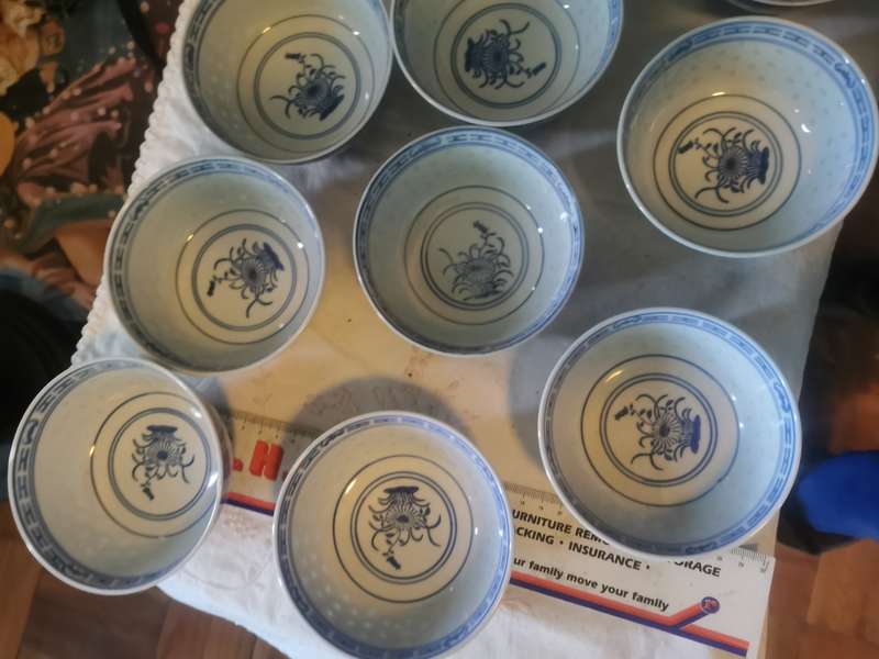 11 OF 10,5 CHINESE RICE BOWLS