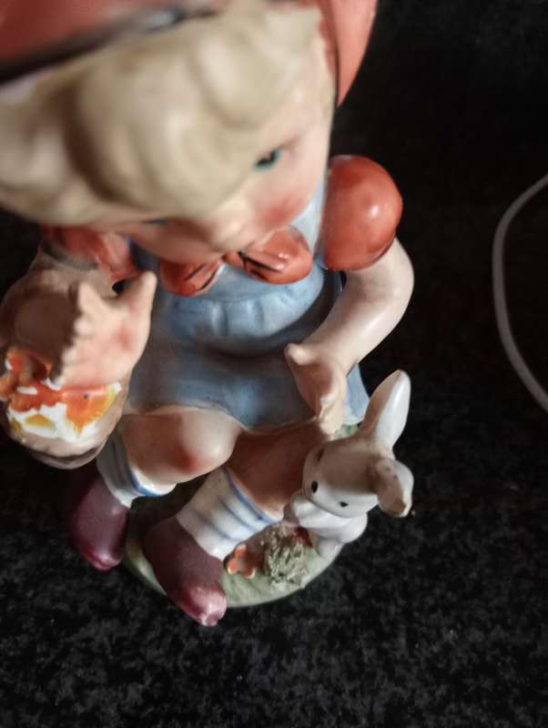VINTAGE 14CM PORCELAIN DOLL WITH BASKET AND DOG