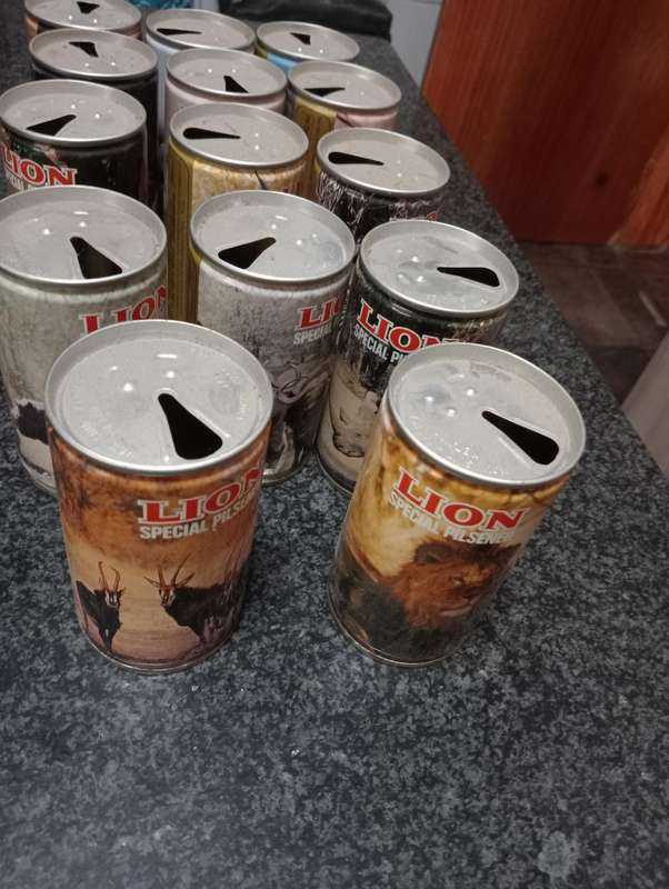 VINTAGE 14 SPECIAL PILSENER LION 1970 ERA