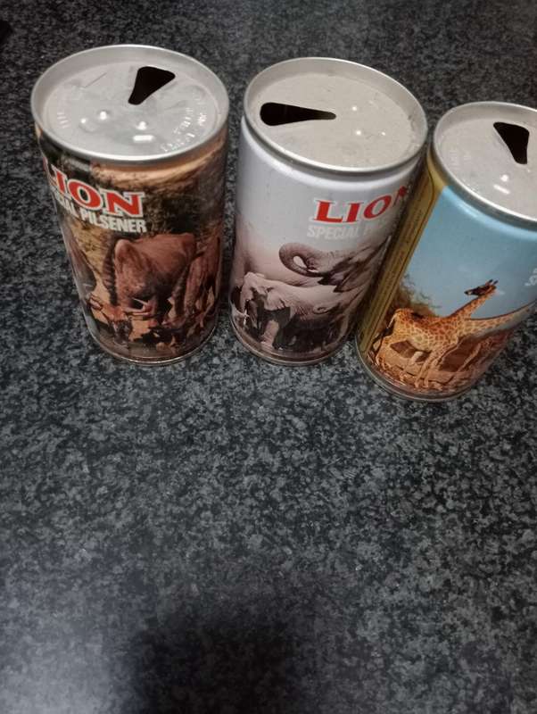 VINTAGE 14 SPECIAL PILSENER LION 1970 ERA