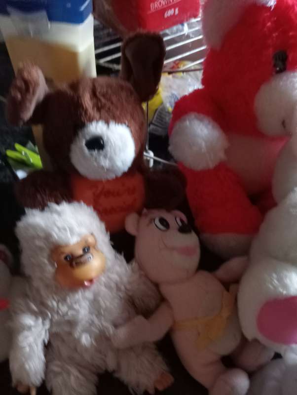 17 Vintage small bears