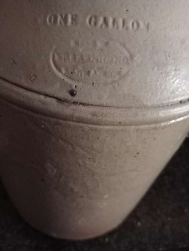 ANTIQUE 1 GALLON STONEWARE BOTTLE VEREENIGING