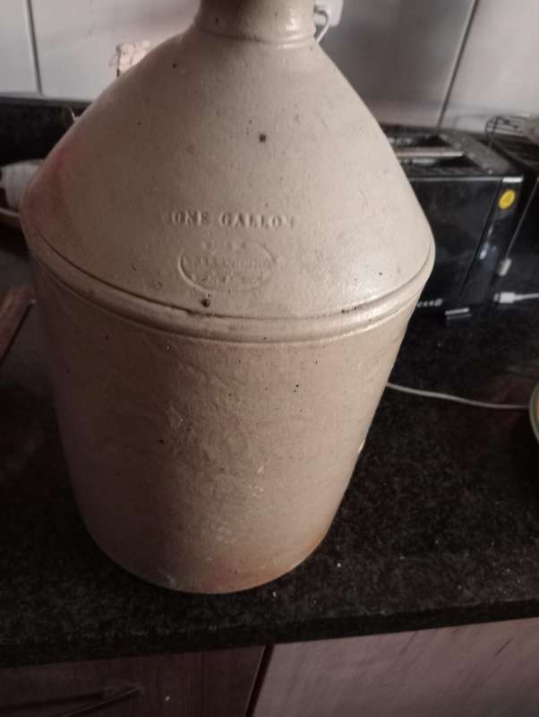 ANTIQUE 1 GALLON STONEWARE BOTTLE VEREENIGING
