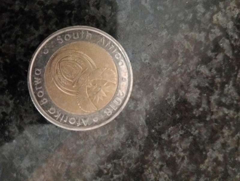 2018 R5 MANDELA COMMEMORATIVE  100 YEAR  COMMEMORATIVE ANIVERSARY  COIN