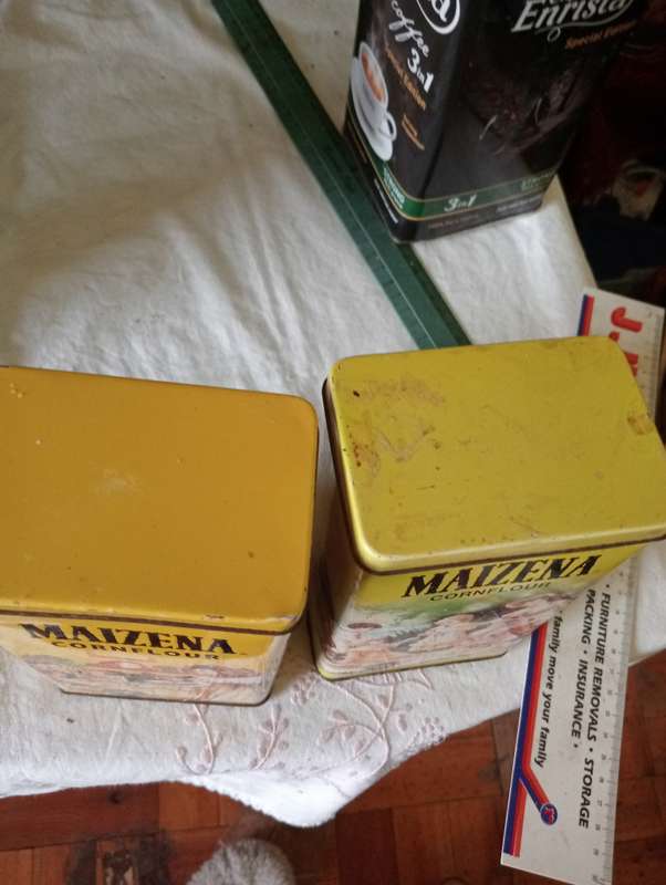 2 VINTAGE MAIZENA TINS