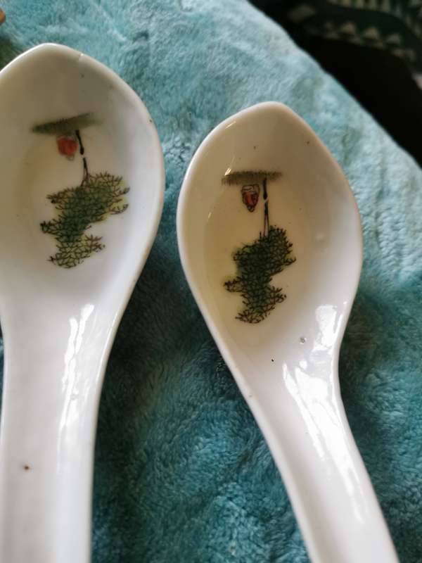 2 vintage collectable rice spons