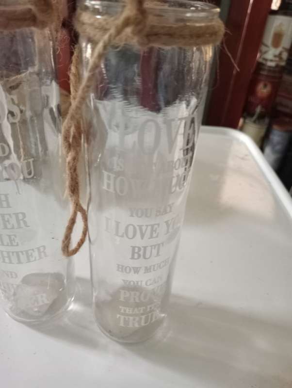 2 VINTAGE HANGING GLASSES