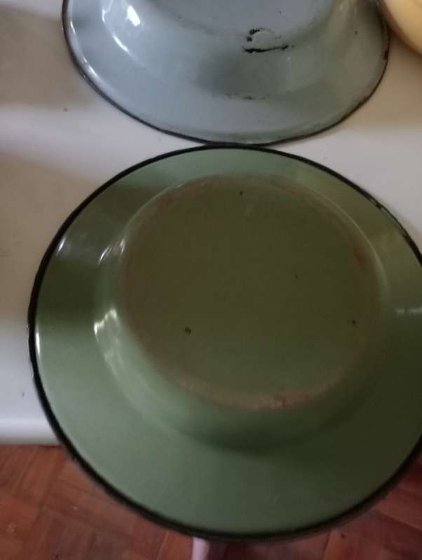 VINTAGE BUTTERDISH WITH GLASS