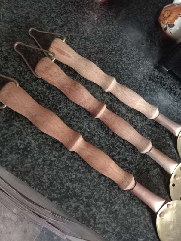 3 VINTAGE HANGING COPPER BRASS UTENSILS