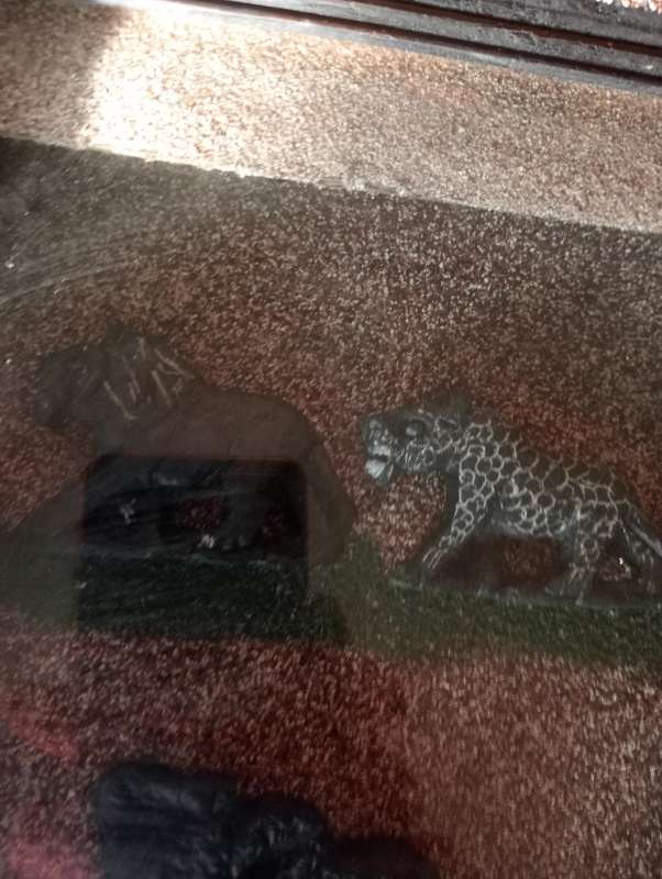 VINTAGE STONEWARE ANIMALS FRAMED WITH GLASS