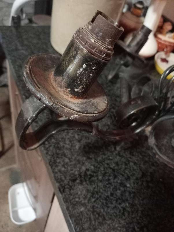 VINTAGE 3 TIER IRON CEILING LIGHT