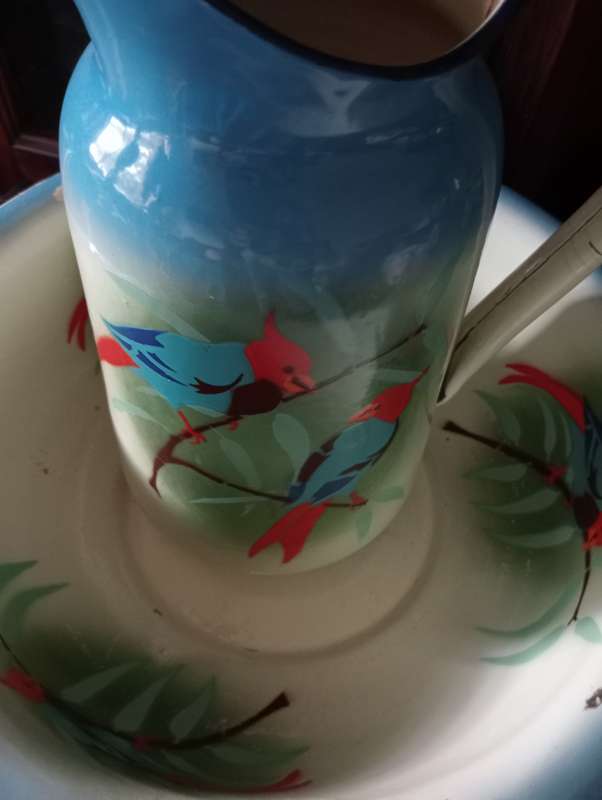 4 PIECE ENAMEL PITCHER  AND  BASIN SET MADE IIN POLAND