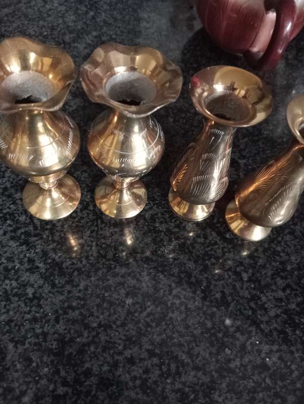 4 VINTAGE  10CM BRASS VASES