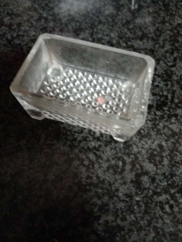 VINTAGE SMALL THICK GLASS  BUCKET WITH FEET