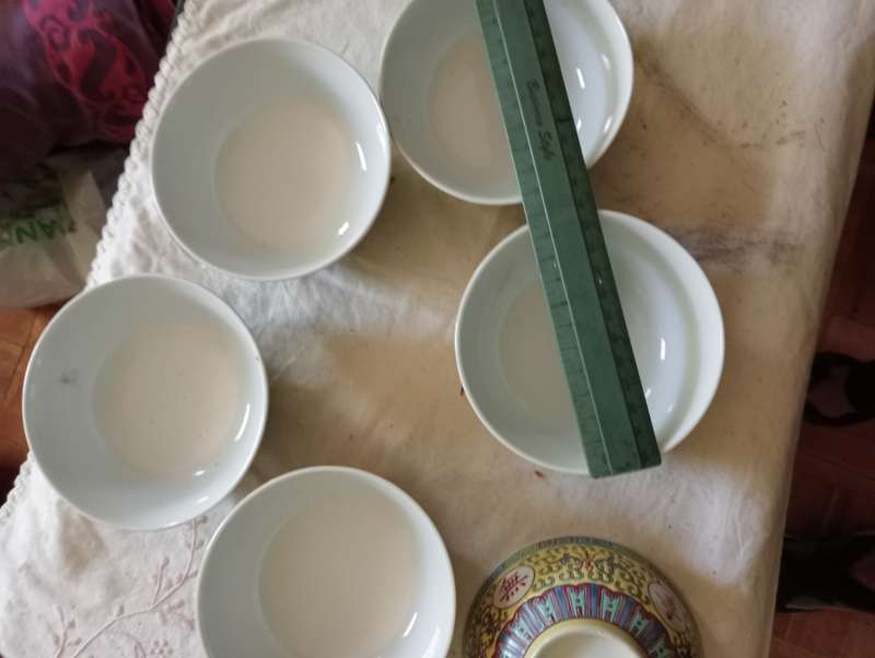 6 VINTAGE 11CM RICE EYE BOWLS