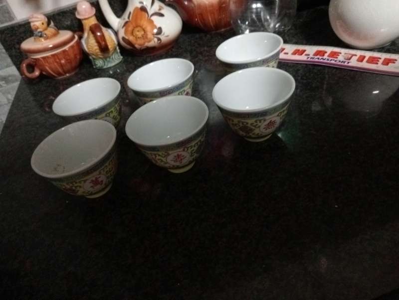 6 ANTIQUE CHINESE 70 S FAMILY ROSE TEACUP SET