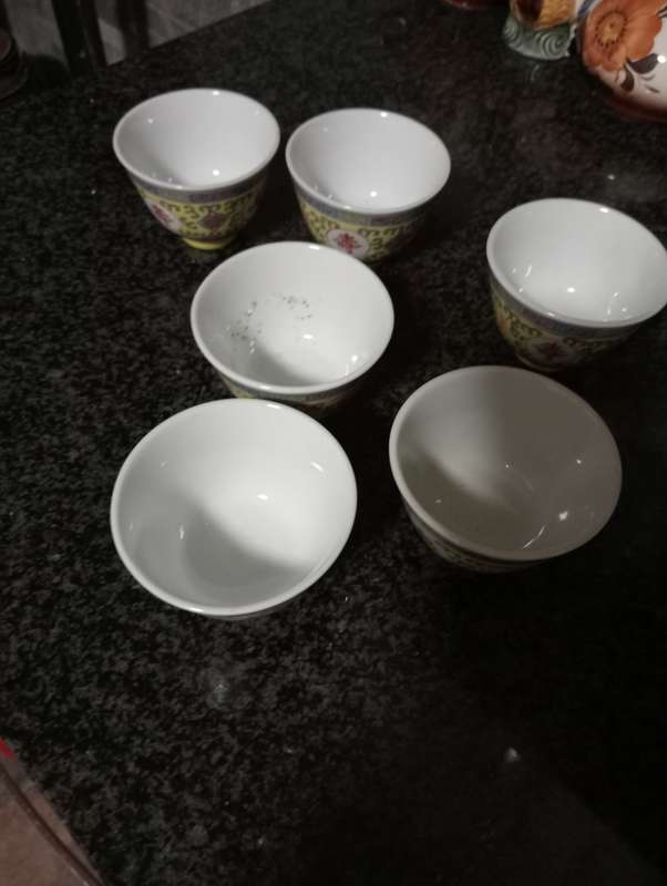 6 ANTIQUE CHINESE 70 S FAMILY ROSE TEACUP SET