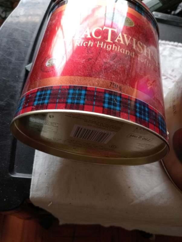 VINTAGE 750GRAM MC TAVISH TIN