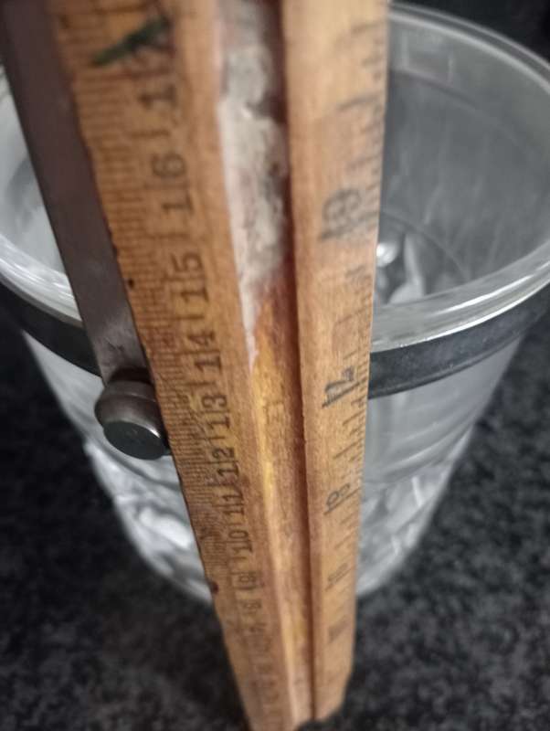 ANTIQUE CHRYSTAL GLASS BUCKET WITH SILVERPLATED STRIP AND HANDLE