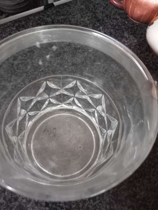 ANTIQUE CHRYSTAL GLASS BUCKET WITH SILVERPLATED STRIP AND HANDLE