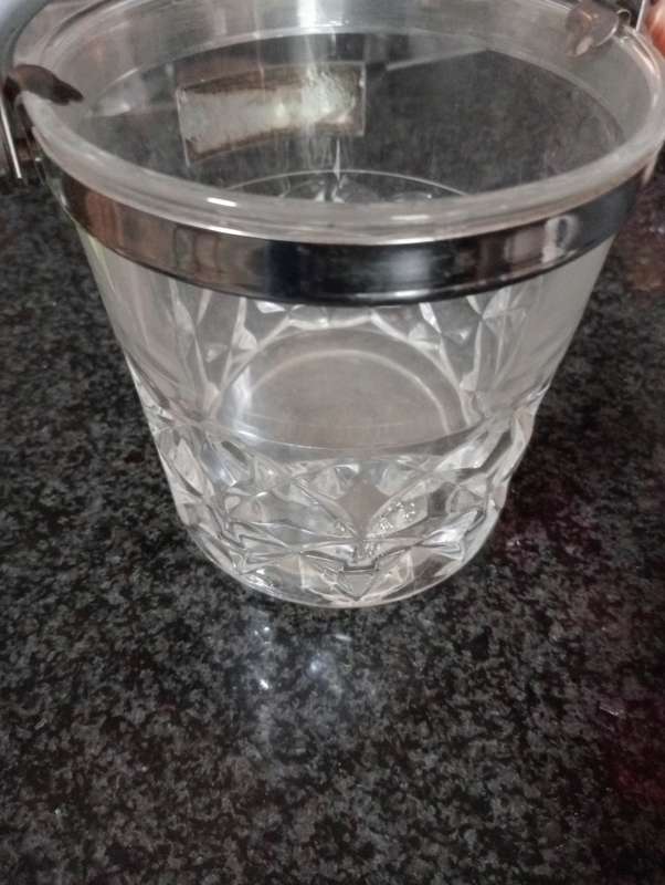 ANTIQUE CHRYSTAL GLASS BUCKET WITH SILVERPLATED STRIP AND HANDLE